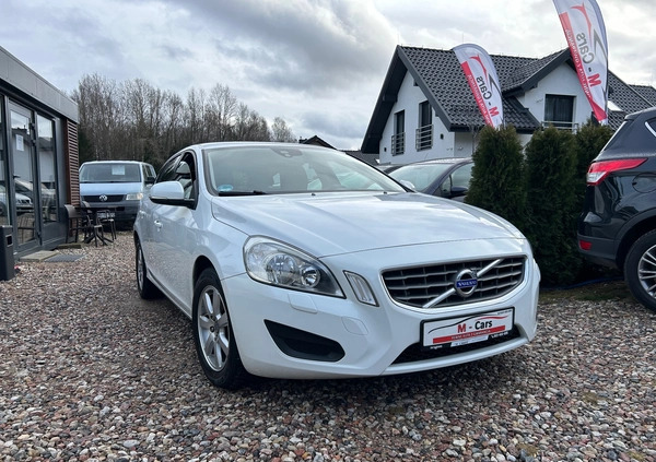 Volvo V60 cena 37900 przebieg: 237000, rok produkcji 2013 z Mrągowo małe 596